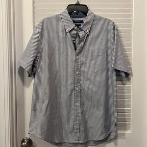 Mens Crown & Ivy short sleeve button down shirt